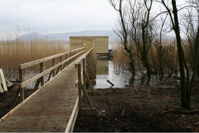 bird_hide_loch_leven_14_march_2007350_640x480.jpg